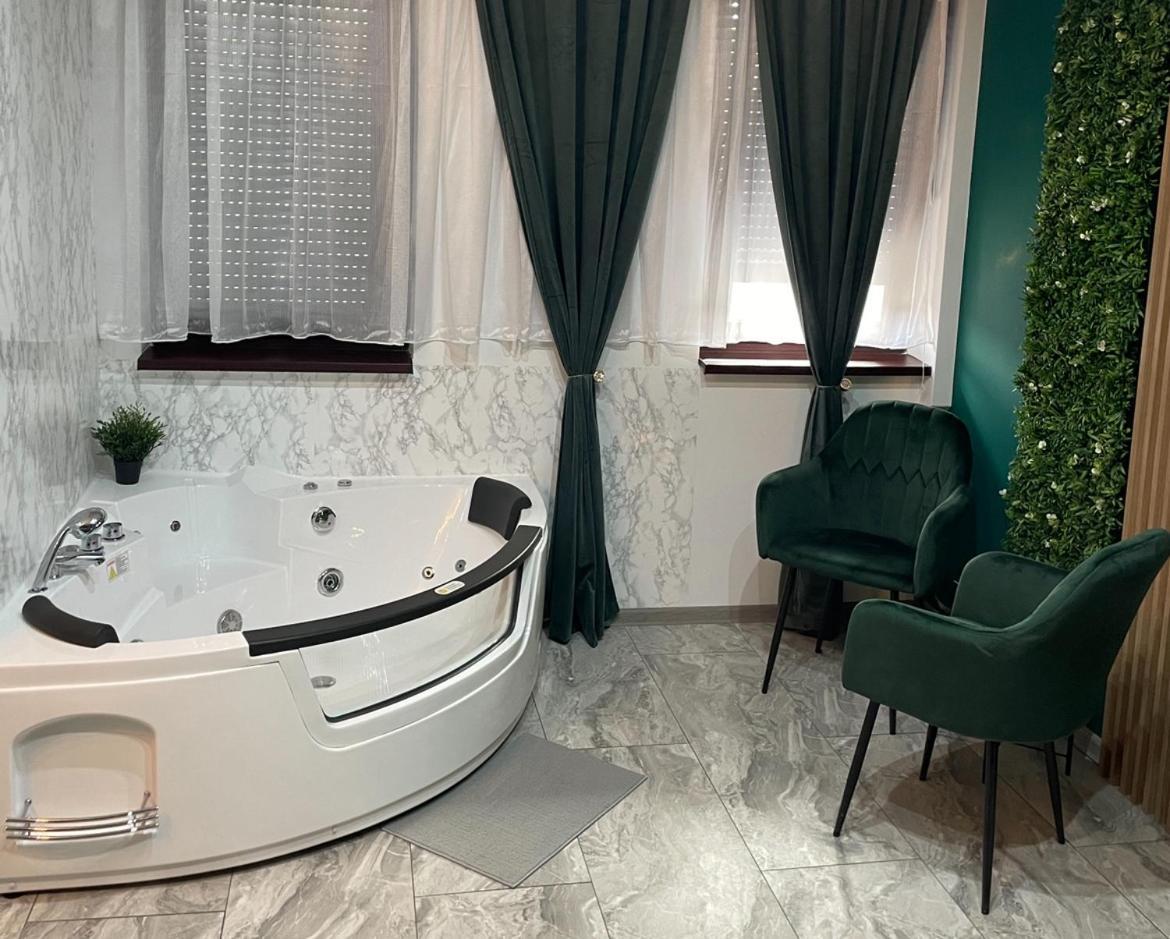 Spanish Apartman 2. Eksteriør billede